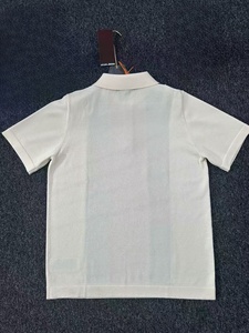 Polo homme Gucci vintage, coupe ajustée, motif à carreaux, style business décontracté, respirant, luxe. - Product Image 3
