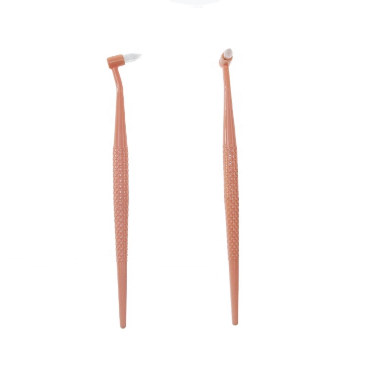 Межзубная щетка с противоскользящей ручкой