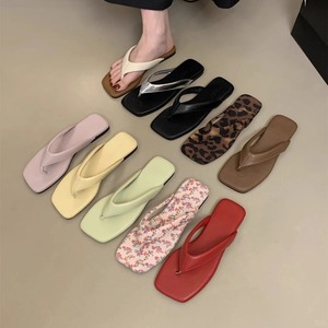 Sandales plates pour femmes, grandes tailles, confortables, à <span class=keywords><strong>semelle</strong></span> épaisse en mousse, design varié, pour l'extérieur, printemps-été, vente en gros - Product Image 3