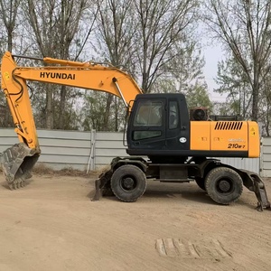 พร้อมจัดส่ง HYUNDAI R210W-7 รถขุดไฮดรอลิกมือสองแบบมีล้อ 21 ตัน สำหรับงานโครงสร้างพื้นฐาน อุปกรณ์งานโยธา R210W-7 - Product Image 2