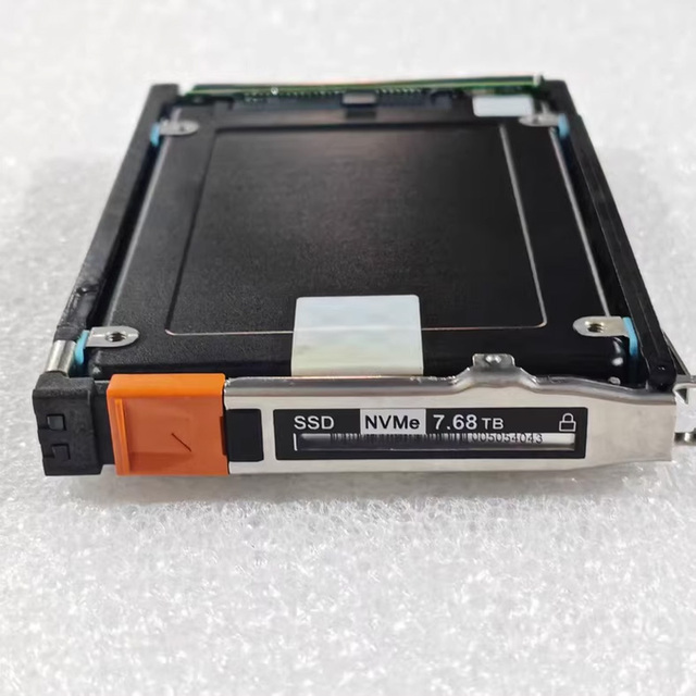 2.5Inch Dells EMC 7.68TB NVMe 005054043 Enterprise Server Storage SSD for Dells PowerStore 3000T/5000T Server Storage