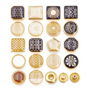 Camisa Cuadrada para Hombre con Logotipo Personalizado, Thobe Árabe, Abaya, Botones Metálicos a Presión de Aleación de Zinc - Product Image 6