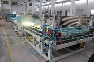 Feuille de marbre PVC à grande vitesse de 1300mm trois rouleaux machine de revêtement UV d'impression d'huile à haute brillance - Product Image 3