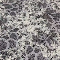 Tissu en dentelle française perlée avec des paillettes et des perles 100% polyester