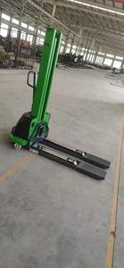 Apilador autoelevador semieléctrico marca Everlift 0,5 toneladas 1,0 toneladas capacidad 0,8 m-1,3 m altura de elevación Manual y transpaleta eléctrica - Product Image 6