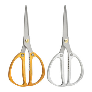 Ciseaux de cuisine en acier inoxydable, or et argent, robustes et multifonctionnels pour légumes et barbecue, fabriqués à Yangjiang - Product Image 3
