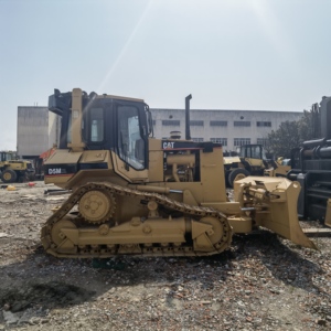 Equipo pesado usado: Bulldozer CAT D5M, Bulldozer Caterpillar D5M usado con precio económico en venta - Product Image 2