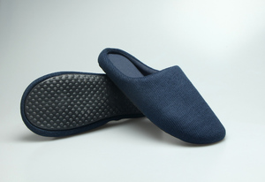 Intasare stile lavorato a maglia superiore mens pantofola camera da letto con imbottitura in schiuma di memoria - Product Image 4