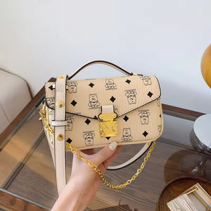 Sac fourre-tout décontracté de luxe avec logo personnalisé, ouverture supérieure, matériau PU imperméable, personnalisable, grande capacité, sac à bandoulière pour femmes - Product Image 2