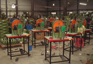 Máquina <span class=keywords><strong>Remachadora</strong></span> Automática de <span class=keywords><strong>Tela</strong></span> Directo de Fábrica, <span class=keywords><strong>Remachadora</strong></span> Orbital de Remaches Sólidos - Product Image 4