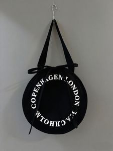 Bolsa de Lona de Algodón Grande, Forma Redonda, Ecológica y Duradera, Tela Resistente de 16 oz con su Logotipo Personalizado, Lona Circular - Product Image 4