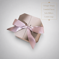Boîte Cadeau Octogonale Leabon avec Ruban en Satin Doré Champagne et Nœud Mauve, Luxe Mariage, Logo Personnalisé, Vente en Gros Usine