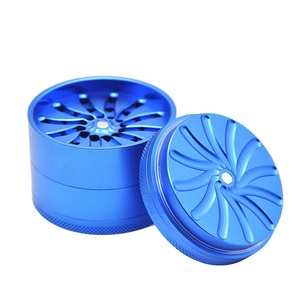 Moulin à herbes et tabac 4 pièces en aluminium aéronautique de haute qualité, type Toothless, à lame rotative, argent bleu <span class=keywords><strong>Blaco</strong></span>, modèle 2026 - Product Image 1