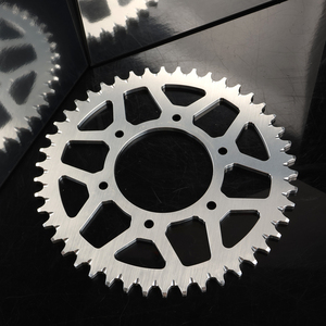 Pignons de chaîne arrière <span class=keywords><strong>pour</strong></span> <span class=keywords><strong>moto</strong></span> électrique 520-46T 50T 54T, compatibles avec Surron Ron Ultra Bee, légers, en aluminium CNC 7075 - Product Image 6