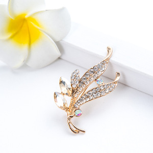Broche en alliage d'or avec cristal œil de cheval coloré, vente directe usine, pour manteau femme, décoration anti-transparence - Product Image 2