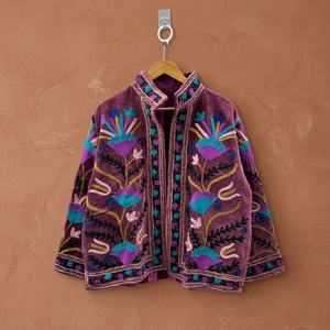 Chaqueta de Terciopelo para Mujer, Cuello Mandarín, Manga Larga, Bordado Floral a Mano, Estilo Prairie Chic, Personalizada - Product Image 2