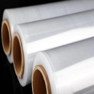 LDPE Stretch <b>Wrap</b> With Handle Industrial Strength PE <b>Plastic</b> <b>Wrap</b> Wholesale Pallet <b>Wrap</b> Stretch Film - Product Image 1