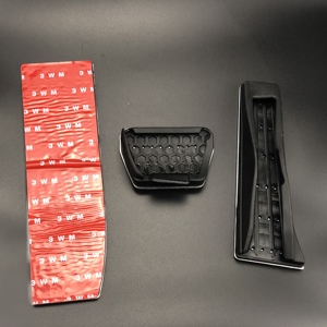 Accessori Auto per <span class=keywords><strong>BMW</strong></span> Serie 3 5 E30 E32 E34 E36 E38 E39 E46 E87 E90 E91 X5 X3 <span class=keywords><strong>Z3</strong></span> Coperture per Pedali MT/AT Adesivi Car Styling - Product Image 4