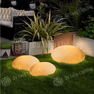Luces Decorativas LED con Forma de Guijarros para Navidad y Halloween, Crean una Atmósfera Relajada en Caminatas Junto al Lago y Parques Comunitarios - Product Image 3