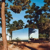 Maison préfabriquée en conteneur rectangulaire, concept modulaire Mirror Cube, verre trempé pour hôtels modernes, maisons préfabriquées
