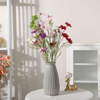 Künstliche Persische Chrysanthemen aus Plastik für Moderne Hoteldekoration, Hochzeitsfotografie-Requisiten und Heimdekoration