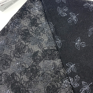 Tissu en dentelle jacquard ajouré haut de gamme à motif floral rose sexy pour voiles, lingerie, sous-vêtements et robes de soirée - Vente en gros - Product Image 3