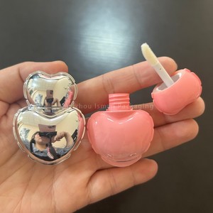 ISMAN - Envase de Brillo Labial en Forma de Corazón para Niños, Color Plateado Degradado a Rosa, Tubo de Envase Cosmético con Aplicador, 7 ml - Product Image 2