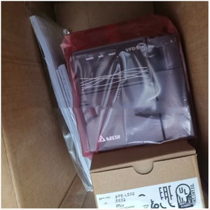 Variateur de fréquence Delta VFD040C43A-21 4KW triphasé AC100-264V avec filtre intégré et communication UPS - Product Image 2