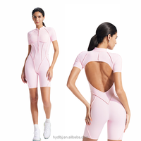 Combinaison de yoga zippée à manches courtes pour femme, couleur unie, en nylon et élasthanne, dos nu, moulante, coupe ajustée, design épuré
