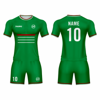 Tenue de football personnalisée respirante à séchage rapide en polyester avec design de couleur sur mesure pour les compétitions d'équipe