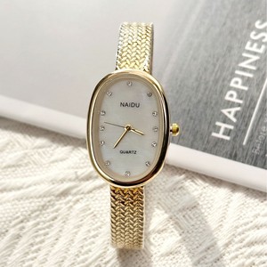 Bán nóng hình bầu dục phụ nữ xinh đẹp đồng hồ với dây đeo bằng thép không gỉ cho phụ nữ đơn giản ngọc trai quay số với kim cương tối giản Đồng hồ đeo tay - Product Image 5