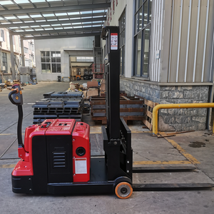 Montacargas Eléctrico Contrabalanceado KAD de 3300 lb, Elevación de 177 Pulgadas - Product Image 6