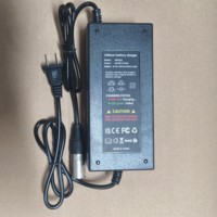 Chargeur de prise XLR 54.6V 2A avec ventilateur de refroidissement chargeur de Scooter électrique prise EU/US/UK/AU