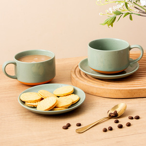 Ensemble de tasses à café en céramique DB2586 vertes 330 ml avec soucoupe pour le petit-déjeuner à la maison et les cadeaux - Product Image 4