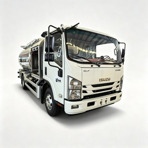 Camión Cisterna Isuzu ELF 4X2 Nuevo con Tanque de Aleación de Aluminio para Transporte de Diésel - Product Image 1