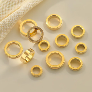 Anneaux d'espacement à gros trous 8-14 mm |   Anneau ouvert plat rond en acier inoxydable sans soudure pour la fabrication de bijoux, bracelets et colliers DIY - Product Image 3