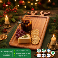Plateau de service de Noël en bois avec poignées en bois de cerf pour fêtes, charcuterie, fromages, vin, décoration festive pour la maison, cadeau