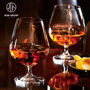 Vasos de vidrio de tallo corto para whisky, copas modernas para Brandy y whisky, venta al por mayor