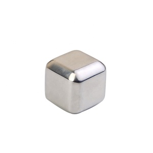 Enfriador de enfriamiento congelado de acero inoxidable de 27mm, piedras heladas, whisky, <span class=keywords><strong>vino</strong></span> helado, 4 Uds., un juego, 8 Uds., un juego con caja de regalo y pinzas - Product Image 4
