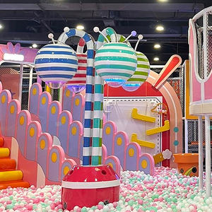 Piscine à balles pour enfants de haute qualité, aire de jeux intérieure pour enfants avec machine à pulvériser des balles - Product Image 3