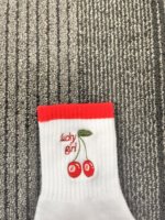 Chaussettes de sport JISEN pour femmes, chaussettes de pilates, chaussettes respirantes, absorbant la transpiration, écologiques, pour la course à pied en plein air, le fitness, le yoga, chaussettes personnalisées
