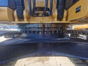 High-Performance Used Caterpillar CAT320D2 Excavator | Japan Made | 20Ton Hydraulic Digger with Advanced Features - Product Image 6