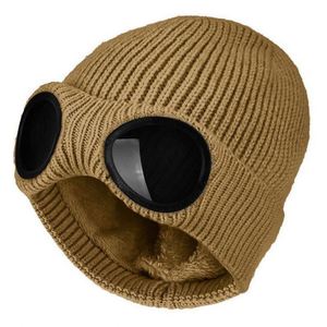 Bonnet unisexe double usage en tricot épais, brodé à la main, pour l'hiver, avec motif de lunettes, idéal pour les activités de plein air, le ski et les voyages. - Product Image 4