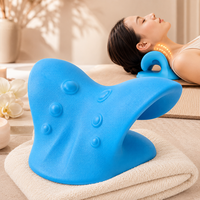 Oreiller de traction chiropratique pour le cou, appareil de massage et d'étirement pour la relaxation des tensions des épaules, avec acupression par gravité et soulagement musculaire