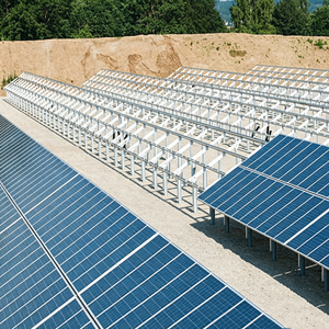 Structure de support complète pour panneaux solaires avec revêtement anti-corrosion, idéale pour les climats chauds et arides du Moyen-Orient - Product Image 2