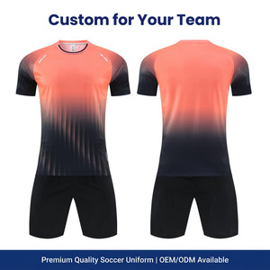 Maillots de football personnalisés en polyester sublimé avec logo, nom et numéro, vente en gros OEM de maillots de soccer - Product Image 2