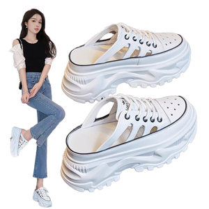 Sandalias de plataforma con puntera y suela gruesa para mujer, novedad de verano, estilo casual y a la moda, con parte superior de PU. - Product Image 1