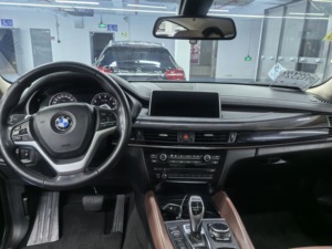 <span class=keywords><strong>BMW</strong></span> <span class=keywords><strong>X6</strong></span> Coche usado Transmisión automática Coche <span class=keywords><strong>de</strong></span> gasolina Gran espacio SUV Asientos <span class=keywords><strong>de</strong></span> cuero Techo solar eléctrico Asientos eléctricos con calefacción - Product Image 3