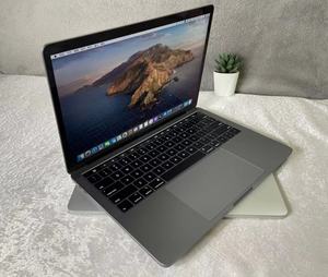 แล็ปท็อปโปร 13.3 นิ้ว รุ่น A1989 ปี 2018 i5 แรม 8GB ความจุ 512GB พร้อม Touch Bar - Product Image 2