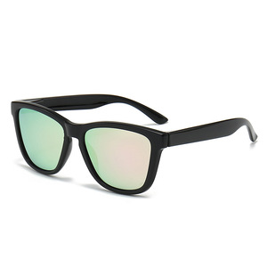 Buen Gafas De Sol New Classic Sunglasses for Men Women UV400 <strong>TAC</strong> Lenses PC Square Frame Festival Driving Sun Glasses in Stock - Product Image 4